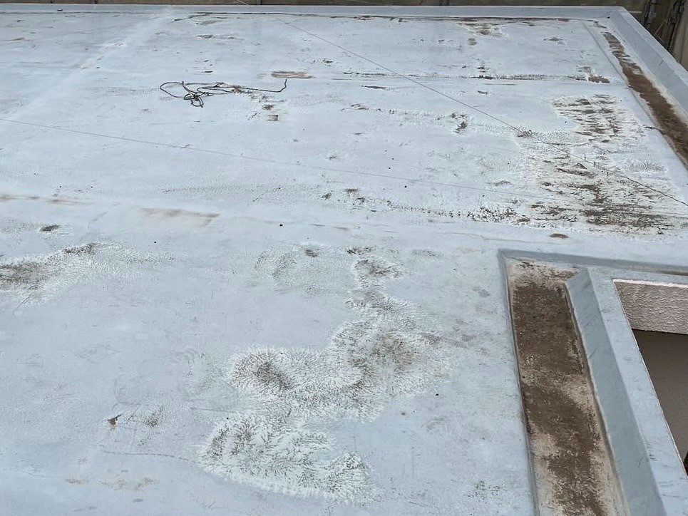 施工前の屋上防水